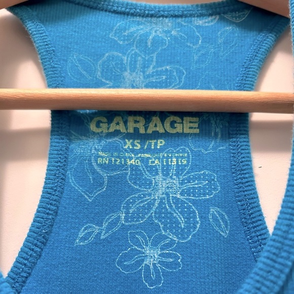 Tank Top Bundle! 2 tank tops for $10! Women Tops. Soft, Cozy, Cute, Comfy. XS - Picture 2 of 4